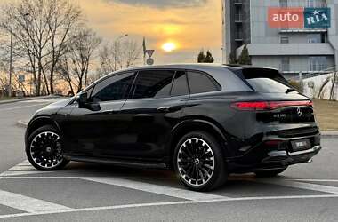 Седан Mercedes-Benz EQS 2023 в 