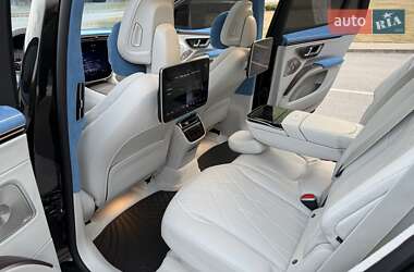 Седан Mercedes-Benz EQS 2023 в 