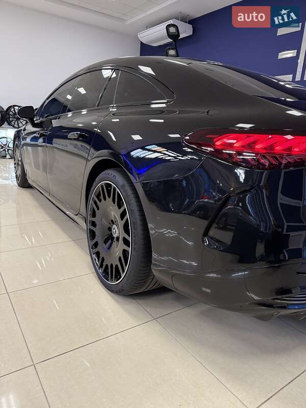 Седан Mercedes-Benz EQS 2022 в Кропивницком