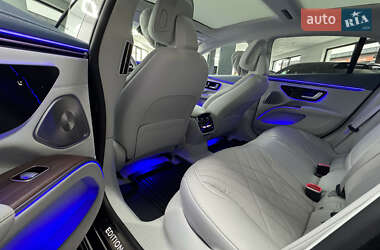 Седан Mercedes-Benz EQS 2021 в 