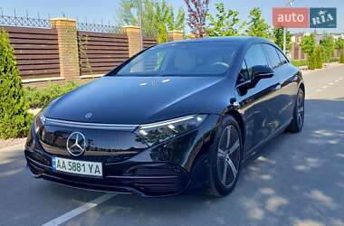Седан Mercedes-Benz EQS 2022 в 