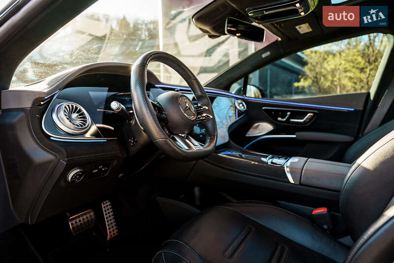 Седан Mercedes-Benz EQS 2022 в Киеве