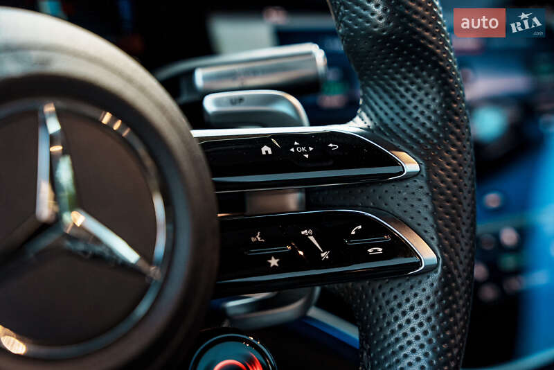 Седан Mercedes-Benz EQS 2022 в Киеве