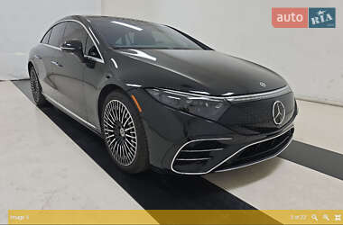 Седан Mercedes-Benz EQS 2022 в 