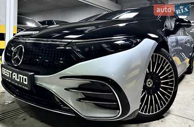 Седан Mercedes-Benz EQS 2022 в 
