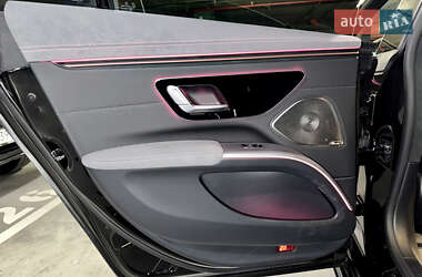 Седан Mercedes-Benz EQS 2021 в 