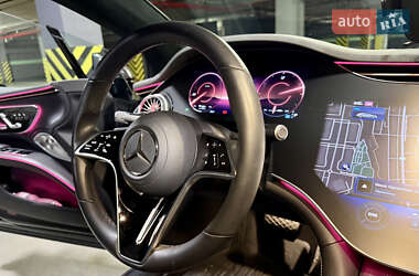 Седан Mercedes-Benz EQS 2021 в 