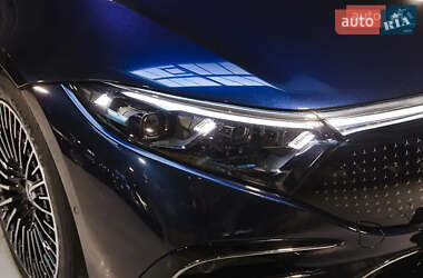 Седан Mercedes-Benz EQS 2022 в 