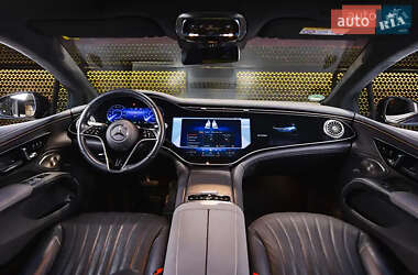 Седан Mercedes-Benz EQS 2022 в 