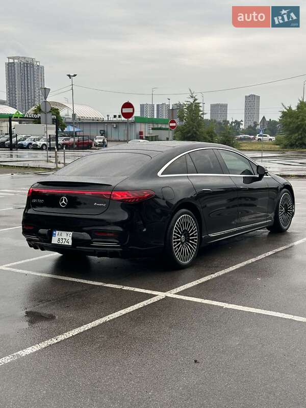 Седан Mercedes-Benz EQS 2022 в Киеве