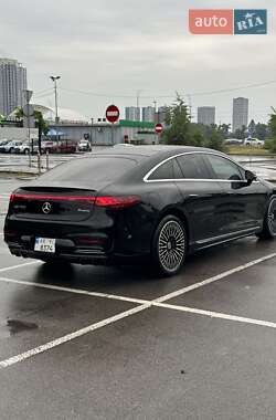 Седан Mercedes-Benz EQS 2022 в 