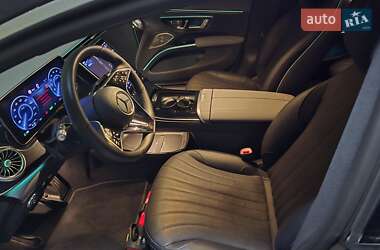 Седан Mercedes-Benz EQS 2022 в 