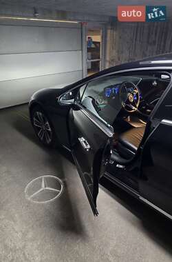 Седан Mercedes-Benz EQS 2022 в 