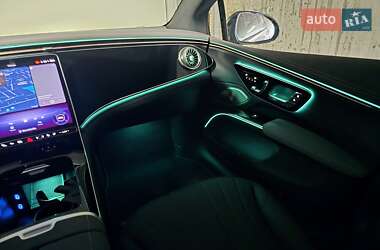 Седан Mercedes-Benz EQS 2022 в 