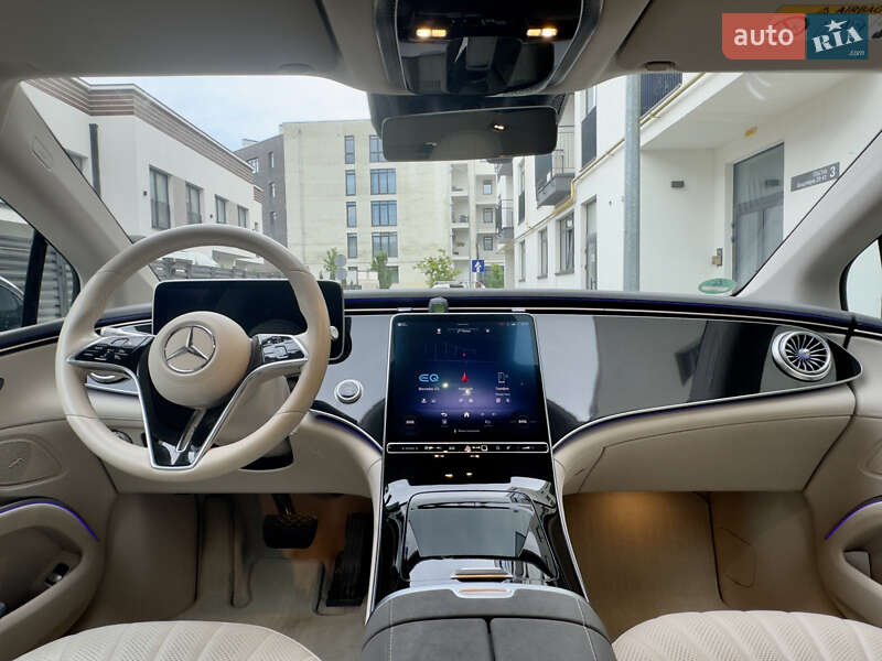 Седан Mercedes-Benz EQS 2022 в Києві