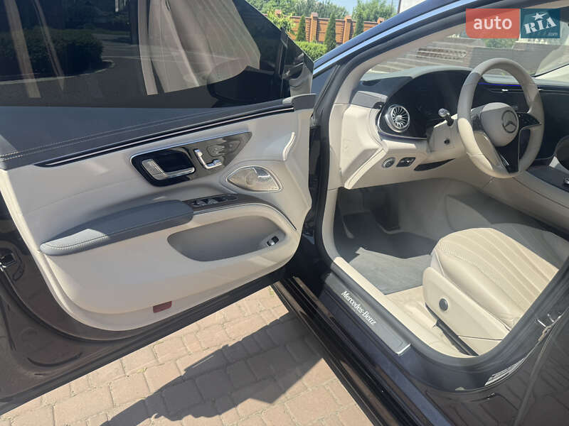 Седан Mercedes-Benz EQS 2022 в Кривом Озере
