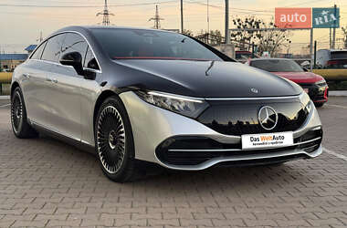 Седан Mercedes-Benz EQS 2022 в Чернівцях