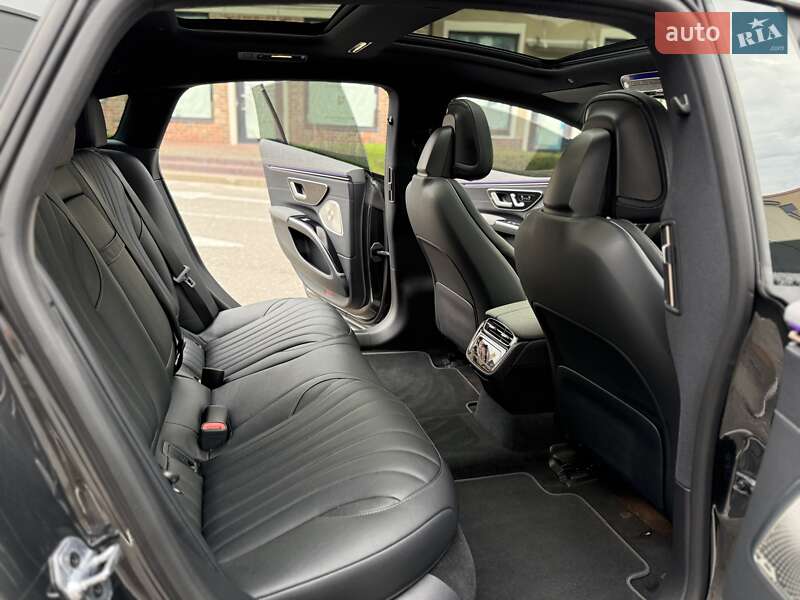 Седан Mercedes-Benz EQS 2021 в Киеве