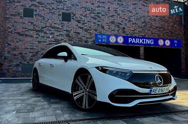 Седан Mercedes-Benz EQS 2022 в Дніпрі