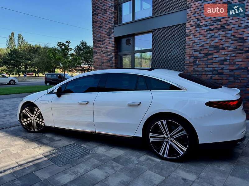 Седан Mercedes-Benz EQS 2022 в Днепре