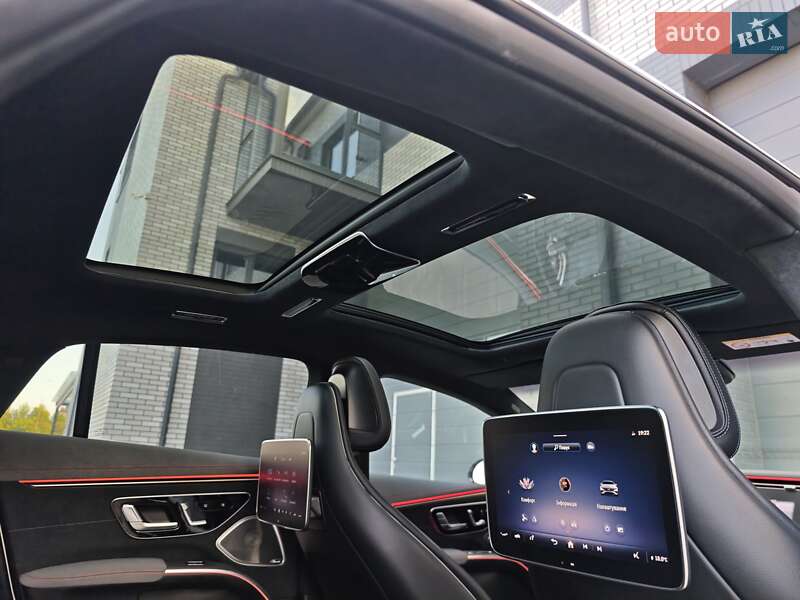 Седан Mercedes-Benz EQS 2022 в Луцке
