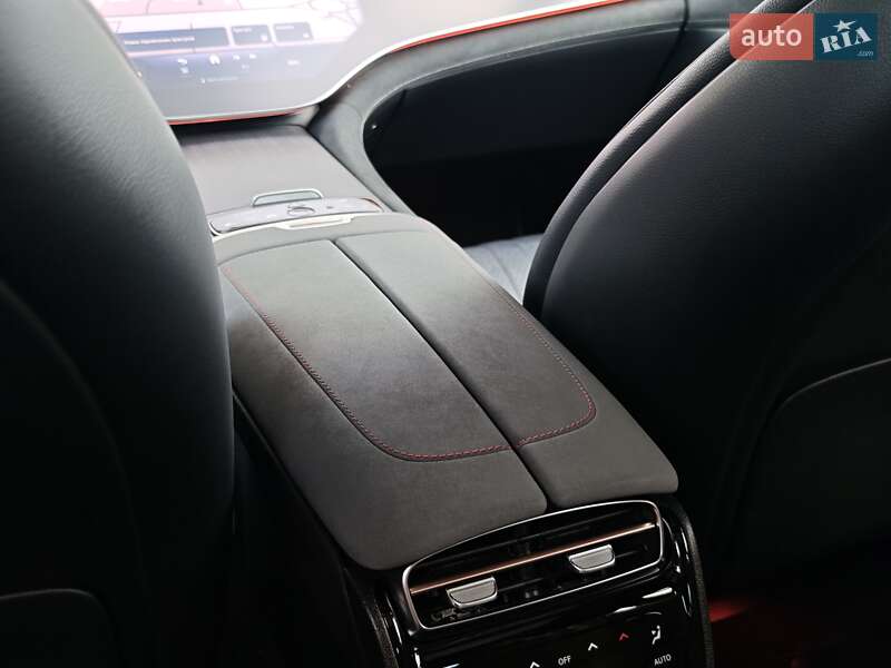 Седан Mercedes-Benz EQS 2022 в Луцке