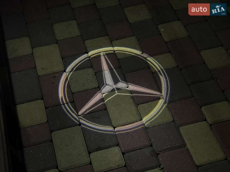 Седан Mercedes-Benz EQS 2022 в Луцке