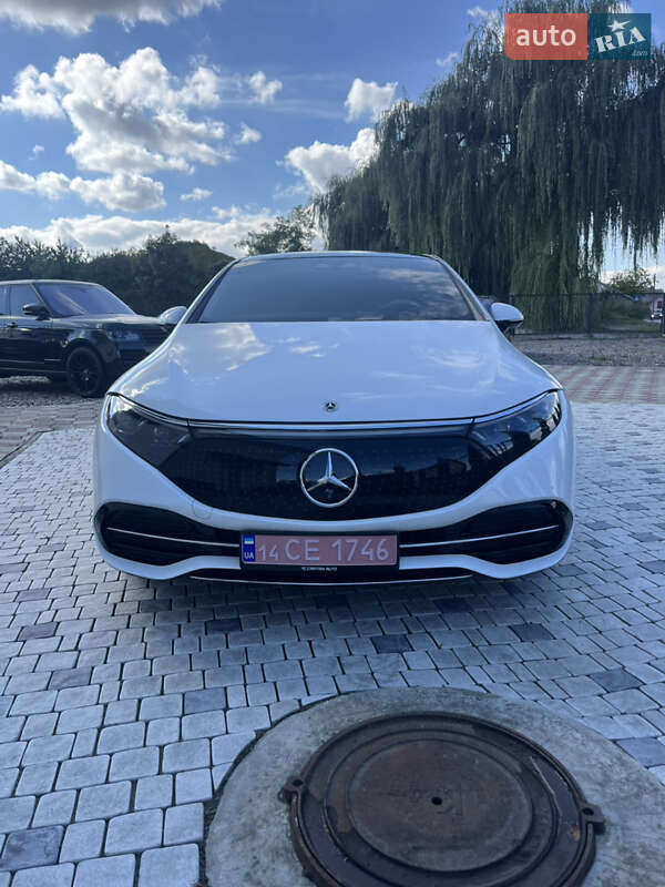 Седан Mercedes-Benz EQS 2022 в Львове