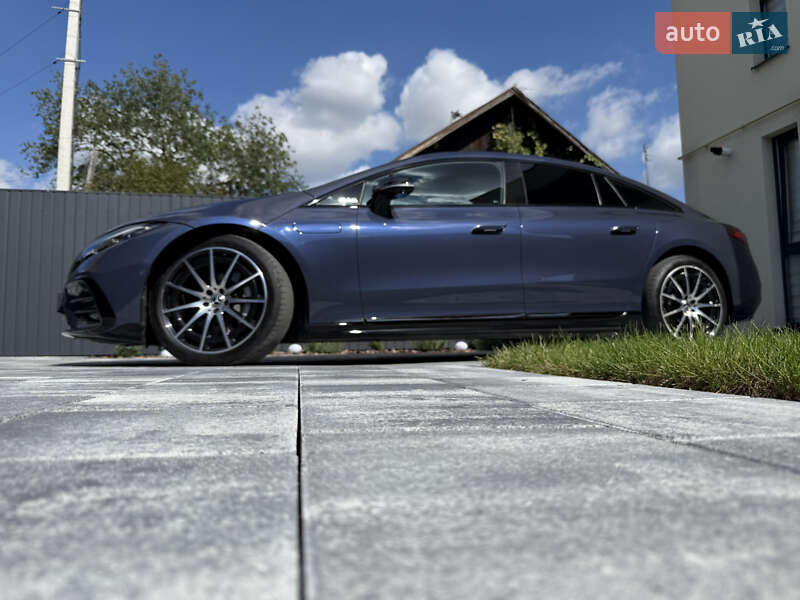 Седан Mercedes-Benz EQS 2023 в Коломые