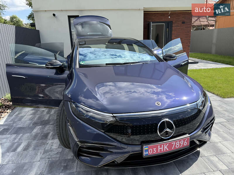Седан Mercedes-Benz EQS 2023 в Коломые