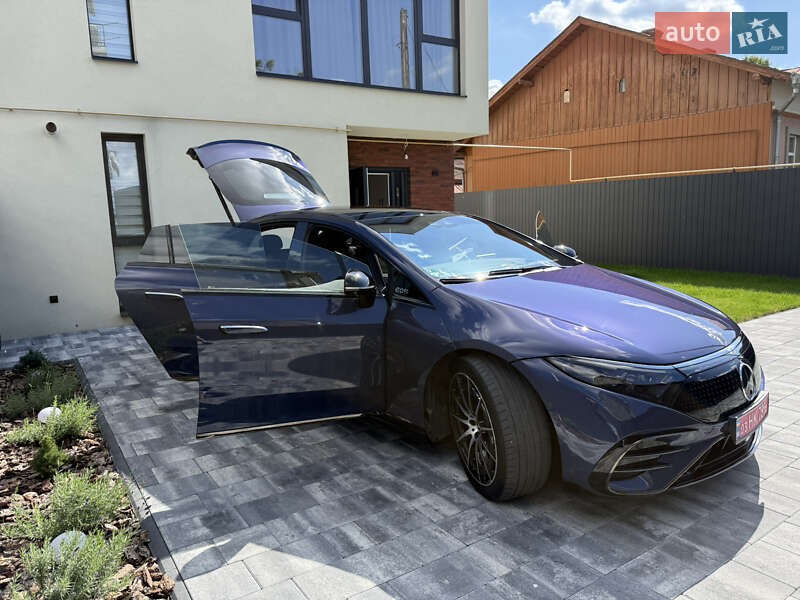 Седан Mercedes-Benz EQS 2023 в Коломые