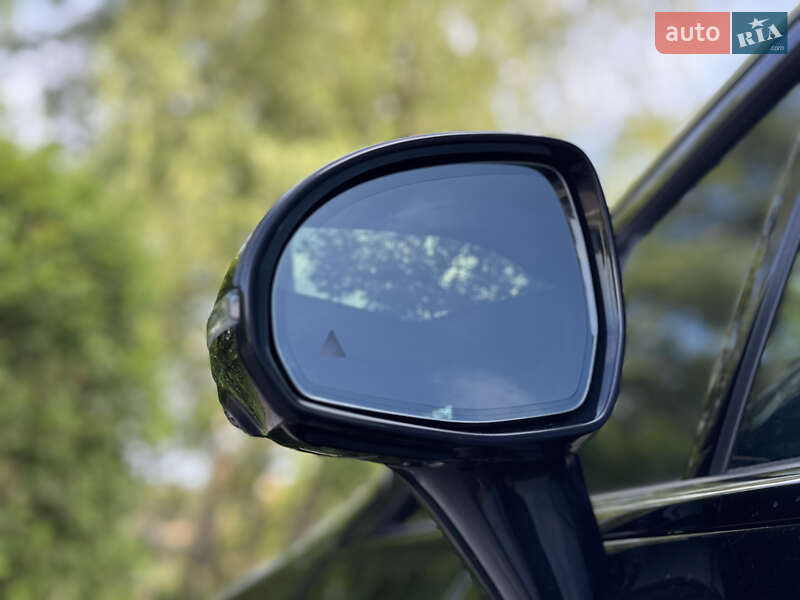 Седан Mercedes-Benz EQS 2022 в Киеве