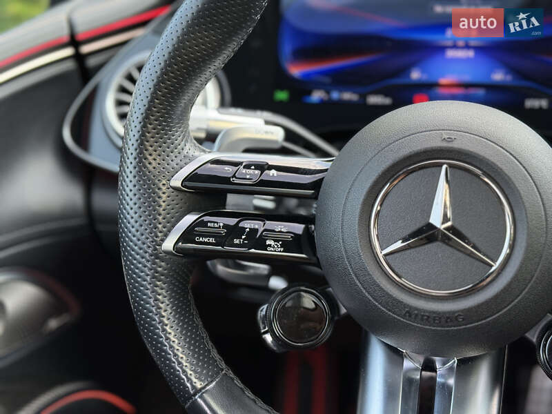 Седан Mercedes-Benz EQS 2022 в Киеве