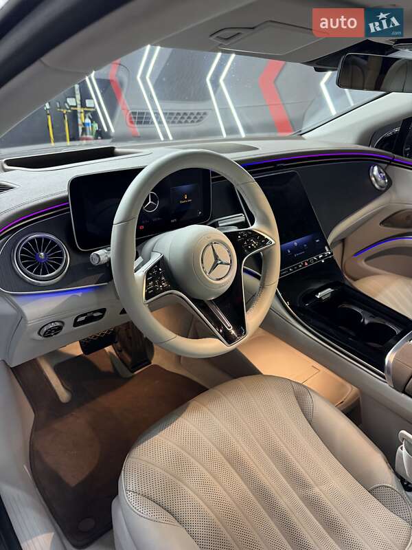 Седан Mercedes-Benz EQS 2022 в Вінниці