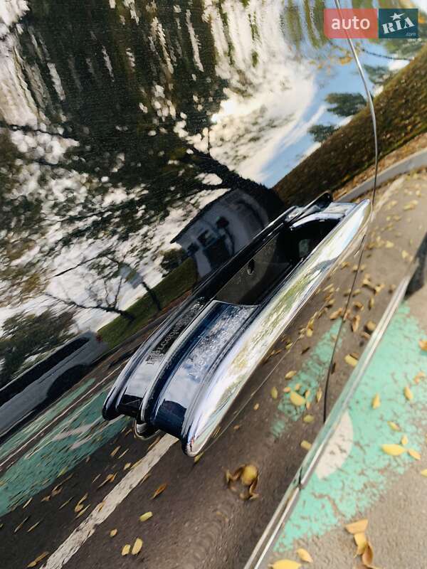 Седан Mercedes-Benz EQS 2022 в Киеве