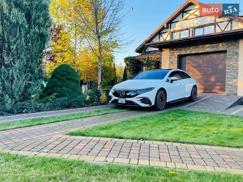 Седан Mercedes-Benz EQS 2022 в Києві