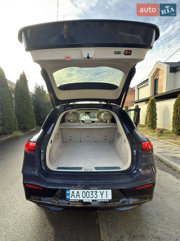 Седан Mercedes-Benz EQS 2023 в Ужгороде