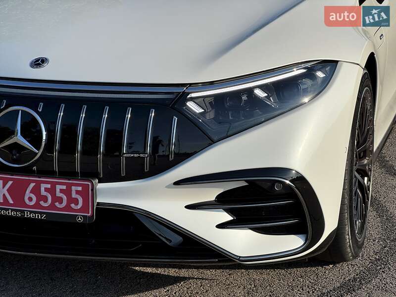 Седан Mercedes-Benz EQS 2023 в Киеве