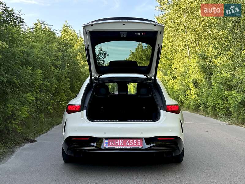 Седан Mercedes-Benz EQS 2023 в Киеве
