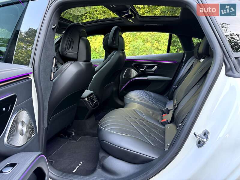 Седан Mercedes-Benz EQS 2023 в Киеве