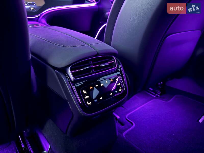 Седан Mercedes-Benz EQS 2023 в Киеве