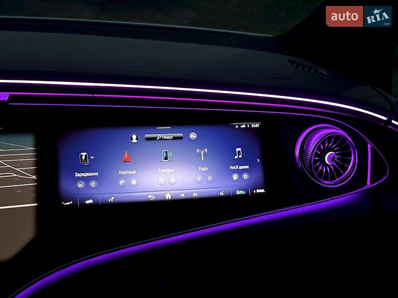Седан Mercedes-Benz EQS 2023 в Киеве