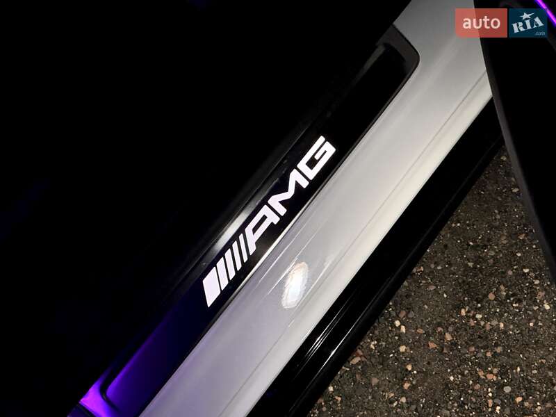 Седан Mercedes-Benz EQS 2023 в Киеве