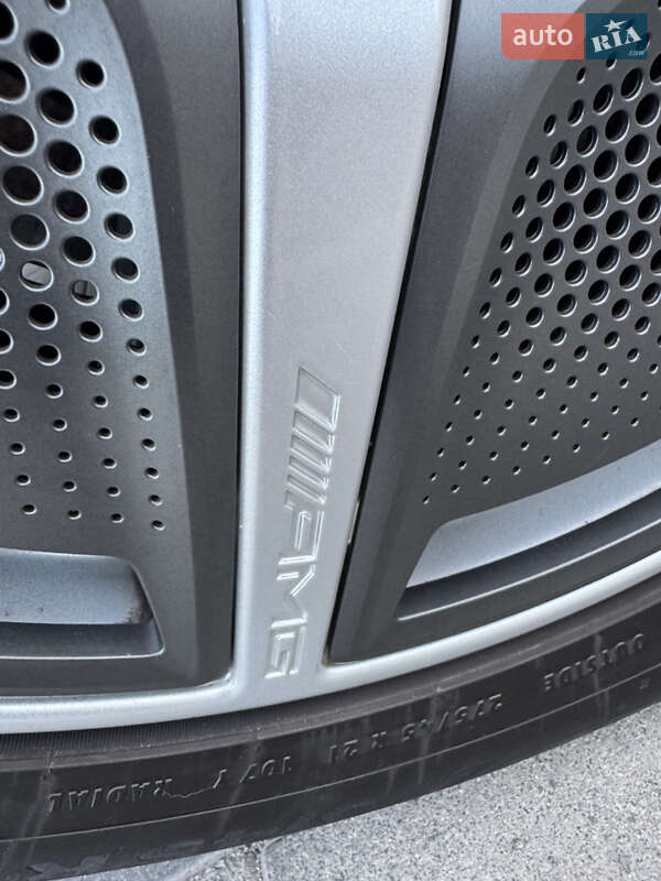 Седан Mercedes-Benz EQS 2023 в Ровно