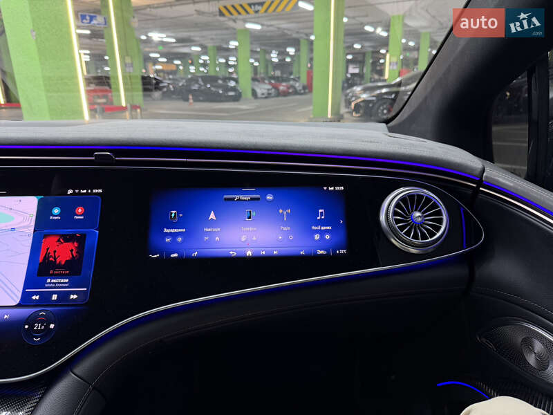 Седан Mercedes-Benz EQS 2022 в Киеве
