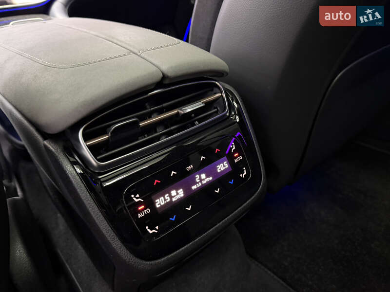 Седан Mercedes-Benz EQS 2022 в Киеве