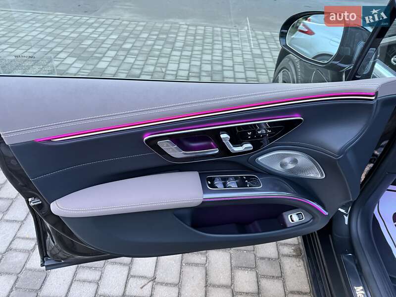 Седан Mercedes-Benz EQS 2023 в Ровно