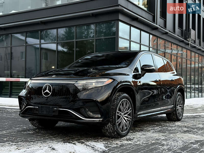 Седан Mercedes-Benz EQS 2023 в Львові