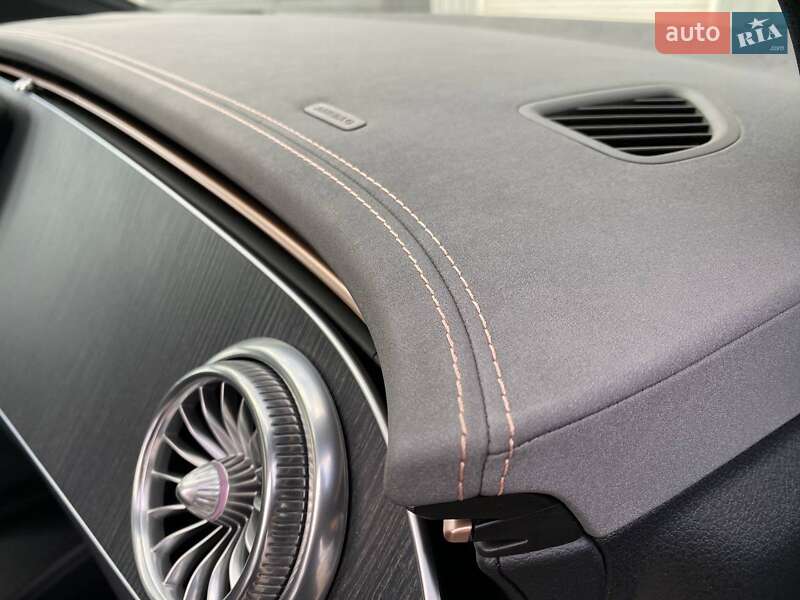 Седан Mercedes-Benz EQS 2022 в Киеве