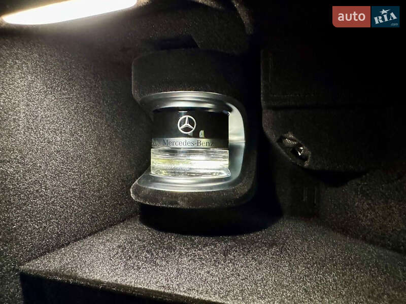 Седан Mercedes-Benz EQS 2022 в Киеве фото 29 Седан Mercedes-Benz EQS 2022 в Киеве